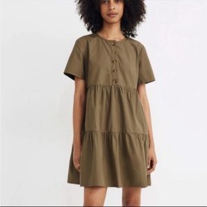Button-Front Short-Sleeve Tiered Mini Dress size medium NWT